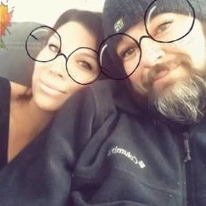 Meet your Posher, Desiree